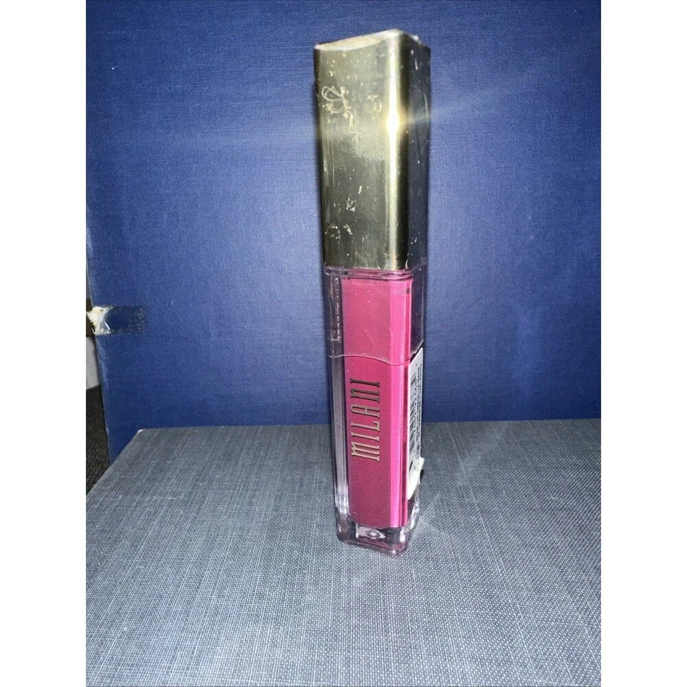 Milani Amore Matte Lip Creme 18 OBSESSION, deep cool toned berry NEW SEALED